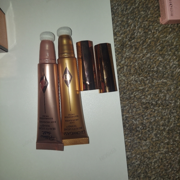 SOLD(SORRY IT WONT LET ME DELETE) - Picture 4 of 13